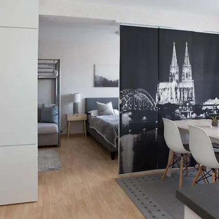 Artha Apartment Rust